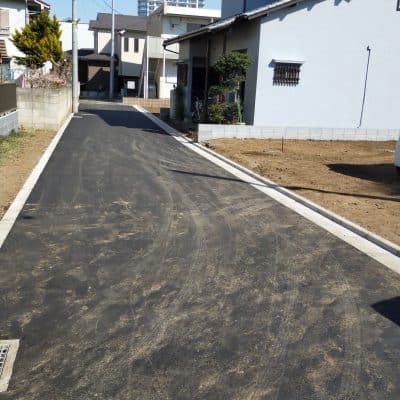 道路舗装完了しました。