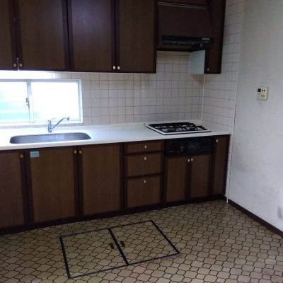 床下収納もついてるので、とても便利です。