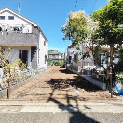 路地状敷地は駐車場にも利用できます。