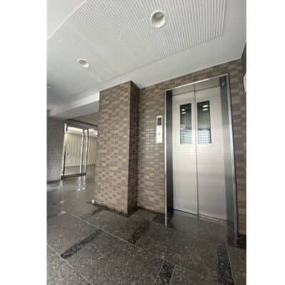 共用施設　エレベーター