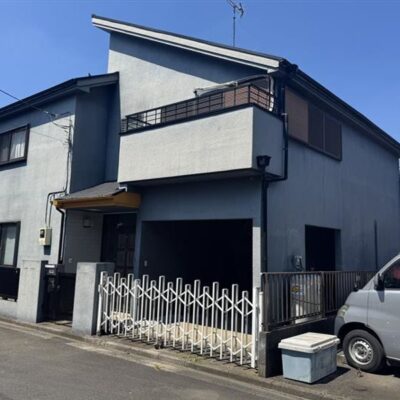 外観　◆暑い日に便利な屋内車庫付