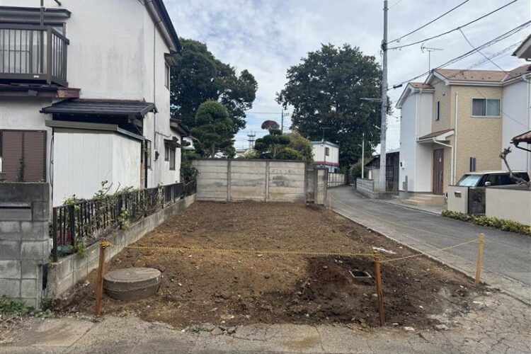 武蔵村山市残堀　土地｜南東角地｜日当たり風通り良好｜建築条件なし