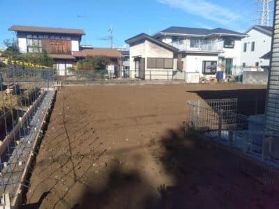 所沢市緑町三丁目　A区画｜新所沢駅徒歩13分｜公園の目の前｜更地渡し